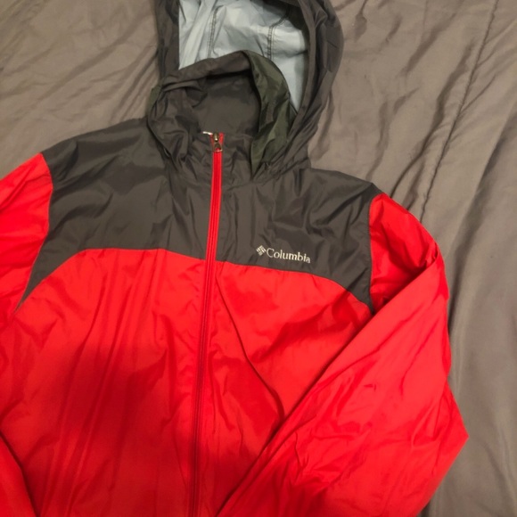Columbia windbreaker size M
